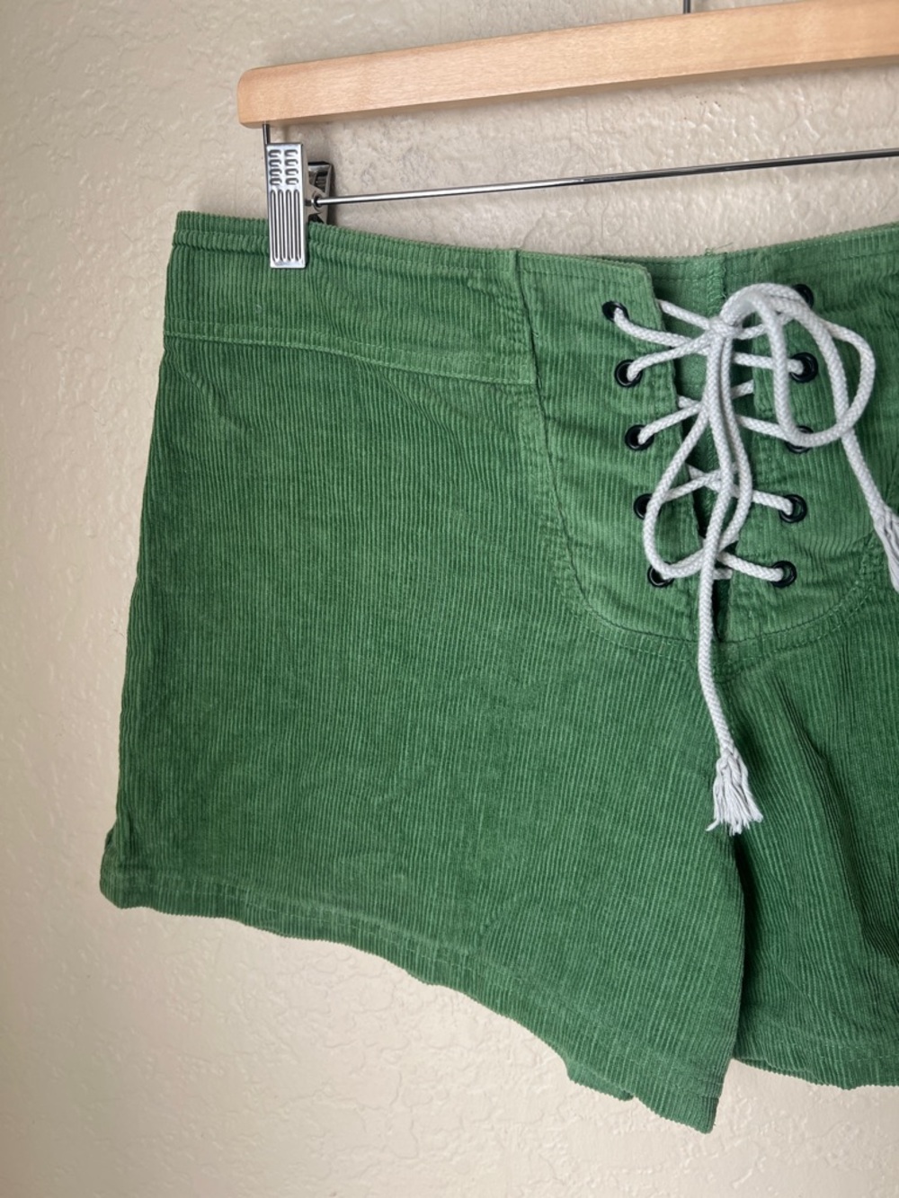 Seea green corduroy Lulu lace up shorts - Picture 5 of 7